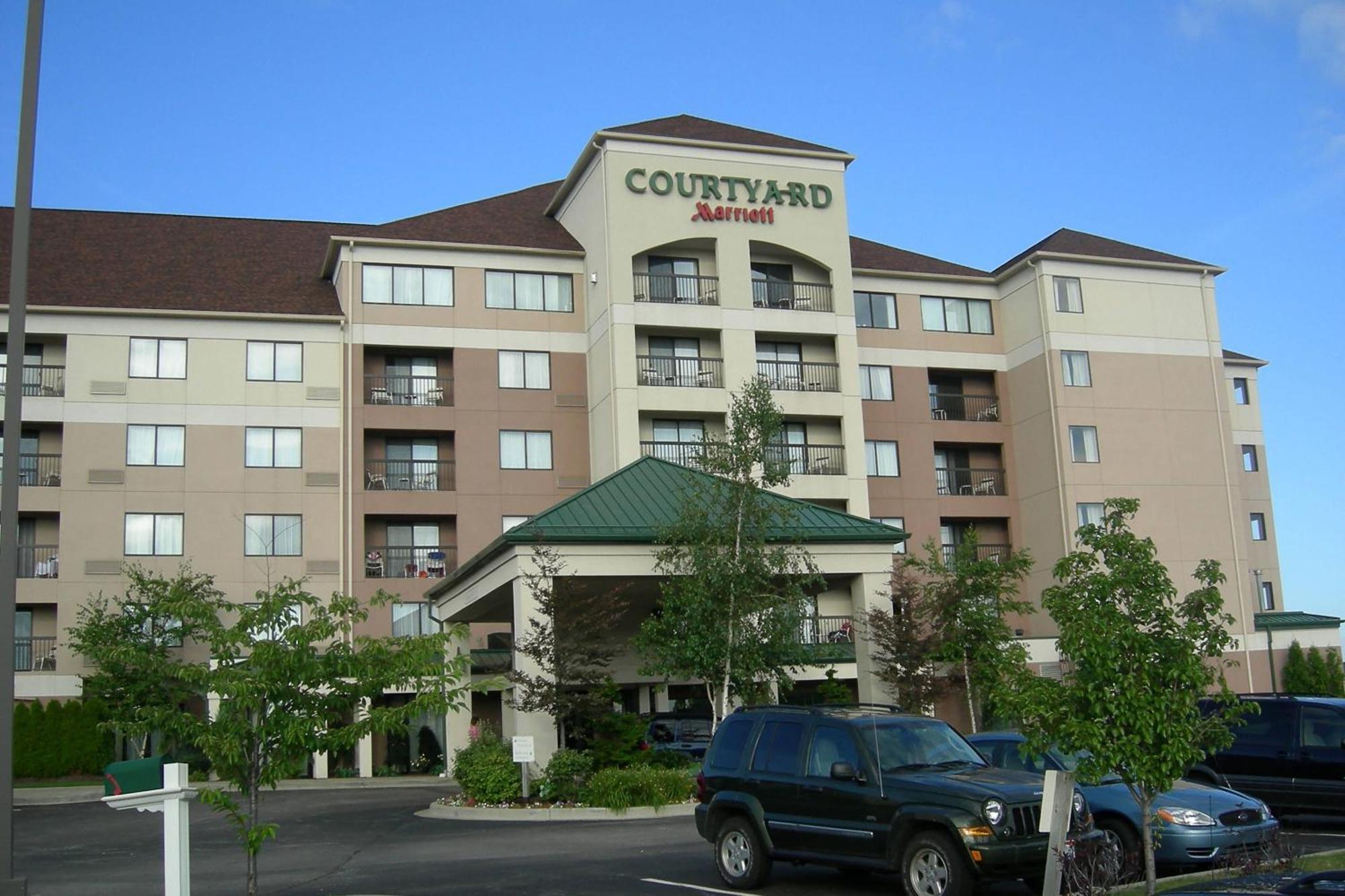 Hotel Courtyard By Marriott Erie Ambassador Conference Center Exteriér fotografie